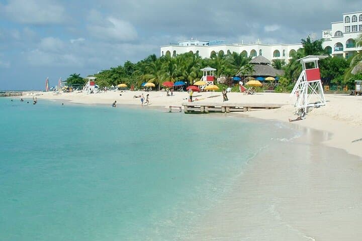 Margaritaville and Doctor's Cave Beach Day Trip from Montego Bay photo 5