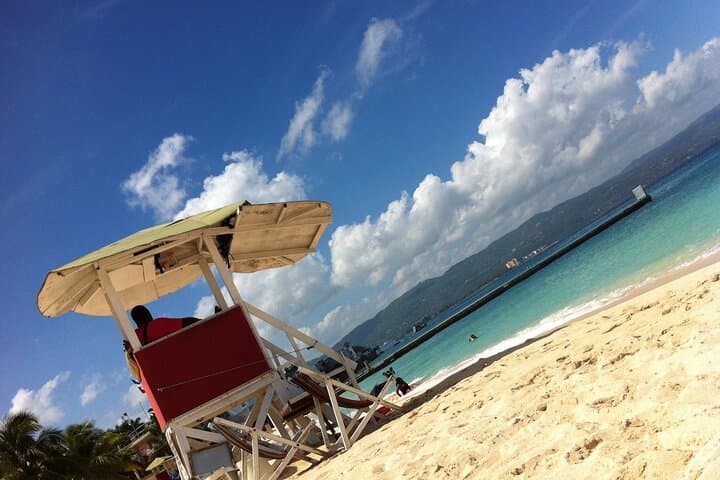 Margaritaville and Doctor's Cave Beach Day Trip from Montego Bay photo 6