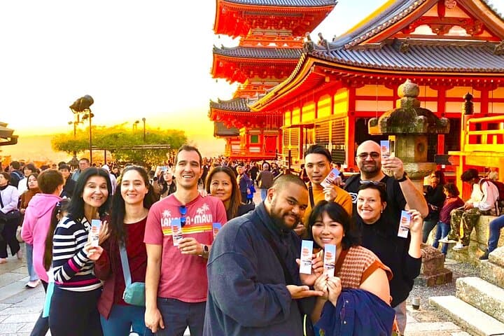 Full-Day Kyoto Walking Tour: 10 Must-See Sights & Local Secrets