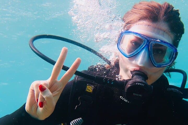 Beginner Beach Scuba Dive in Dubai: 2-Hour Guided Intro to the Arabian Gulf photo 2