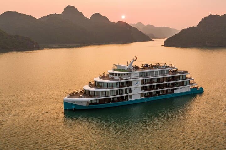 Capella Cruise: 3-Day Halong & Lan Ha Bay Luxury Expedition from Hanoi photo 3