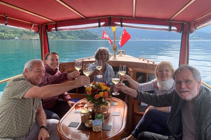 Private Lake Lucerne Cruise from Weggis — 2-Hour Small-Ship Experience photo 2