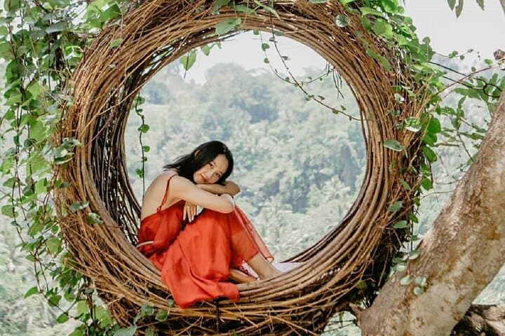 Bali Swing & Uluwatu Sunset Tour: Jungle Swings, Padang Beach & Kecak Dance photo 3
