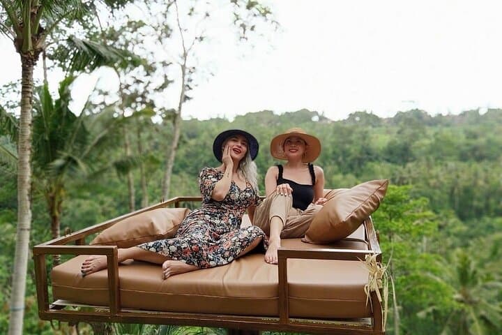 Bali Swing & Uluwatu Sunset Tour: Jungle Swings, Padang Beach & Kecak Dance photo 6