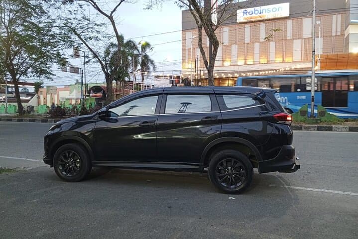 Private Car Transfer from Medan or Kualanamu to Bukit Lawang — Direct Ride to Leuser National Park