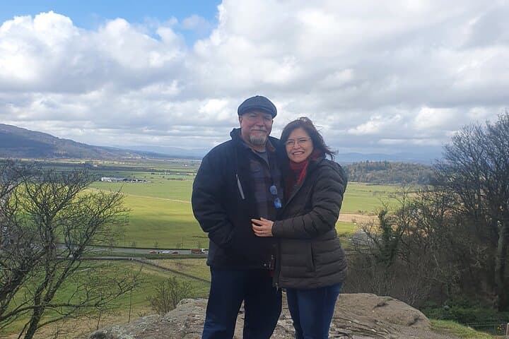 Private Stirling Old Town Tour — Castle Views, Cannons & Local Lore