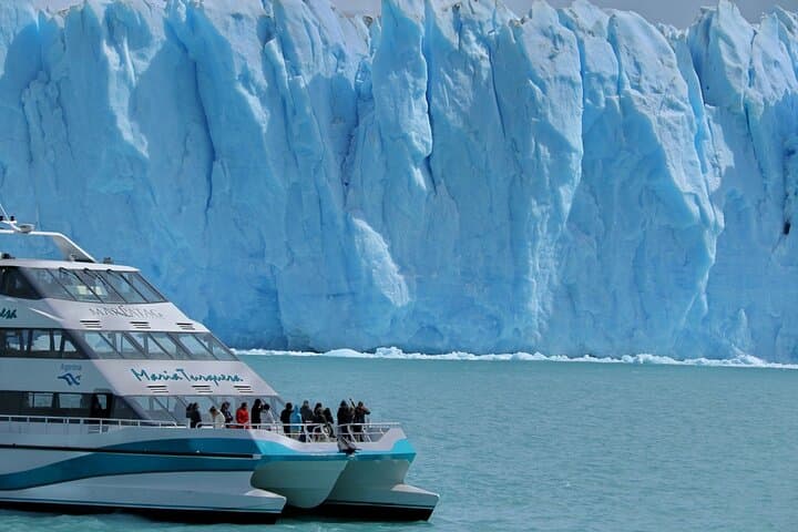 Gourmet Glacier Cruise to Perito Moreno, Upsala & Spegazzini photo 3