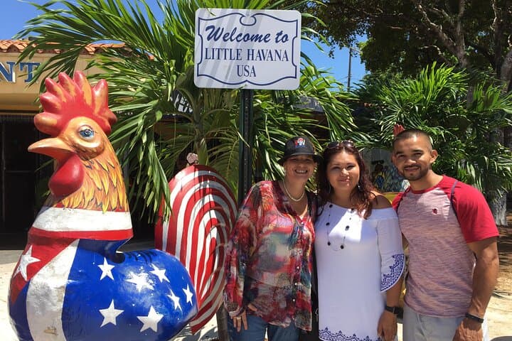 Little Havana Cultural Walking Tour with Lunch — Calle Ocho Food, History & Cigar Walk photo 5