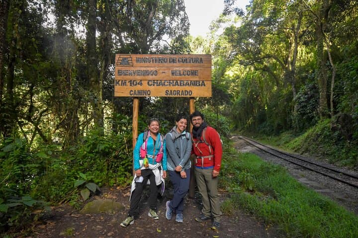 Two-Day Inca Trail Hike: Sun Gate & Machu Picchu in 48 Hours