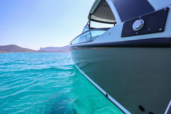 Private Mykonos South Coast Cruise — Bachelor & Honeymoon Beaches and Snorkeling photo 3