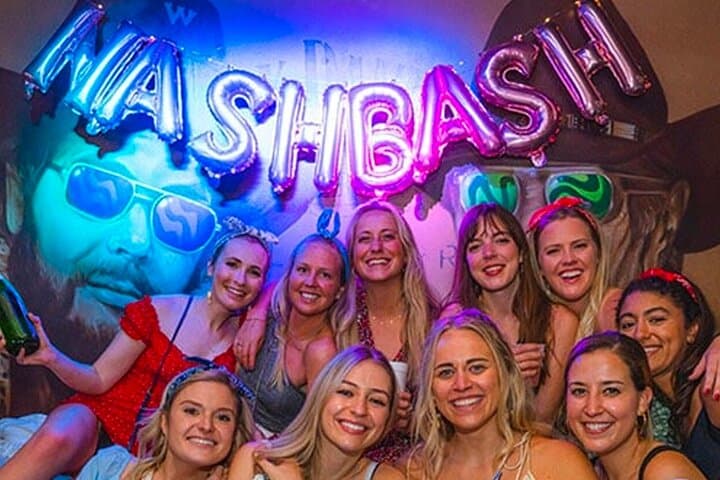 Nashville Bar Crawl: Express Entry, Drink Deals & Live Music on Broadway photo 2
