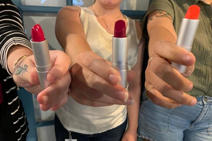 custom-lipstick-and-lip-gloss-workshop-in-charlotte photo 2