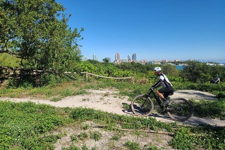 Miami Mountain Biking on Virginia Key: Trails, Rentals & Insider Tips