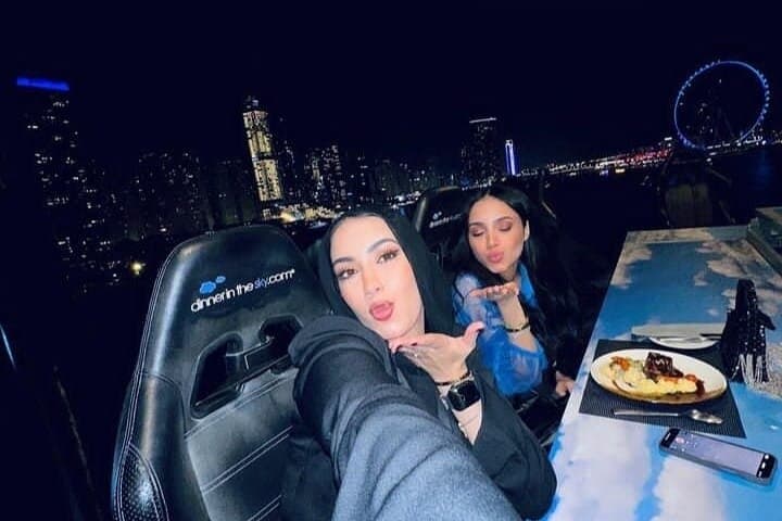 Dinner in the Sky Dubai: A 90-Minute Skyline Dining Adventure photo 4