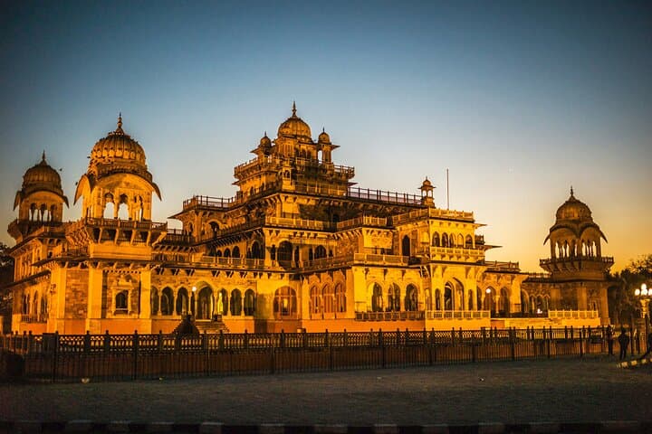 Jaipur After Dark: Nahargarh Sunset, Jal Mahal Glow & Night Markets photo 4