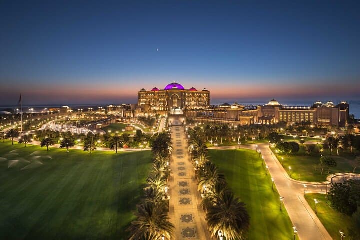 Emirates Palace Afternoon Tea: Luxurious High Tea with Arabian Gulf Views in Abu Dhabi photo 2