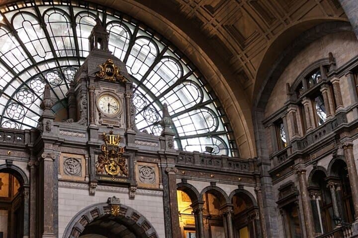 Private Antwerp Walking Tour: 2-Hour Must-See Historic Highlights photo 2