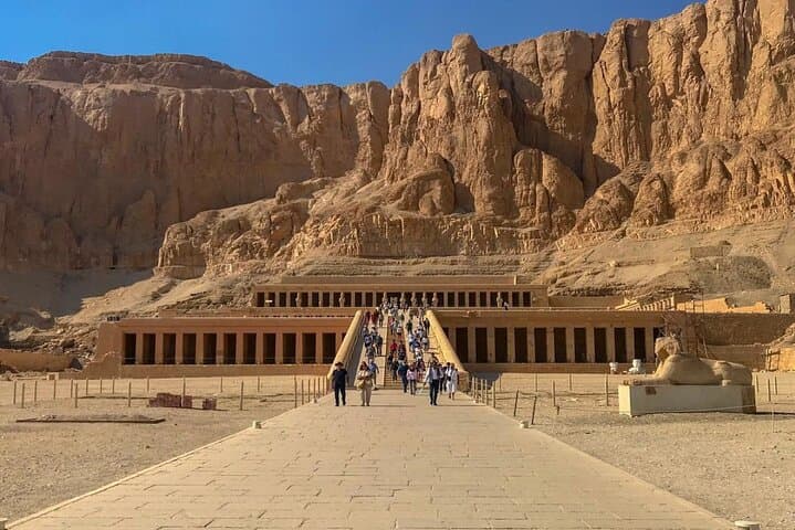 Luxor 2-Day Tour with Sunrise Hot Air Balloon over the Valley of the Kings photo 3