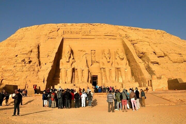 Aswan to Luxor Nile Cruise with Abu Simbel — 3 Nights, 2-Day Temple Blitz photo 5
