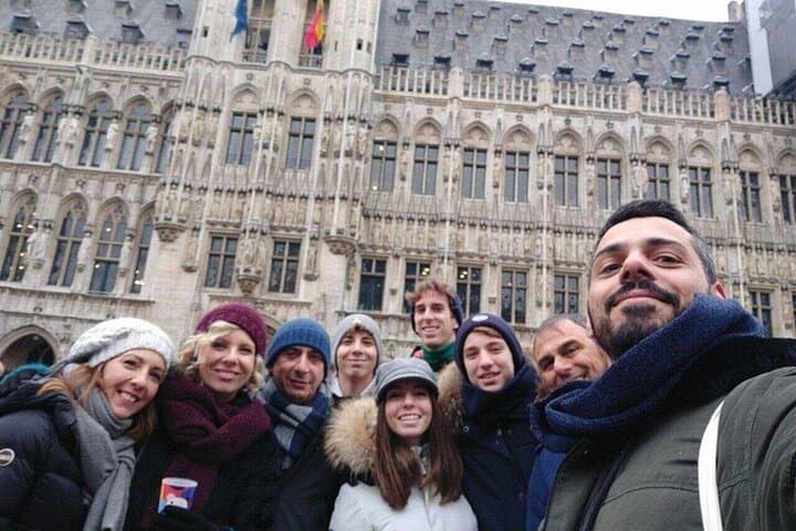 Brussels Must-See Walking Tour: Grand Place, Manneken Pis & Royal Galleries photo 3