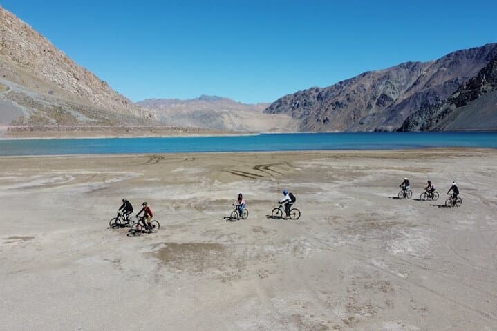 Thrilling Downhill Ride from Embalse el Yeso: A Mountain Bike Adventure Near Santiago photo 2