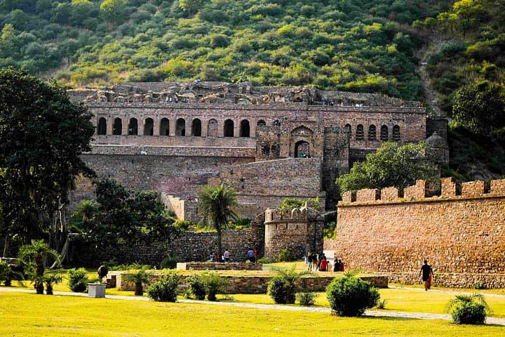 Bhangarh Fort Day Trip from Jaipur: Haunted Ruins & Rajasthani History