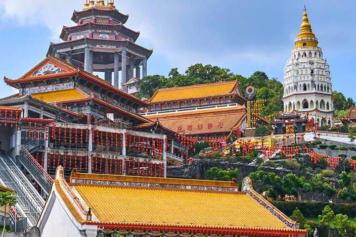 Penang Hill Panorama & Kek Lok Si: George Town Heritage Day Tour photo 4