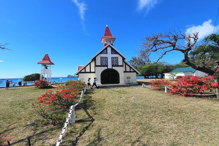 3-Day Authentic Mauritius Private Tour: Chamarel, North Beaches & Hidden Gems photo 2