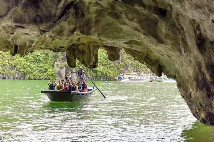 Ha Long Bay Full-Day Cruise & Kayak — Titov Island, Sung Sot Cave photo 1