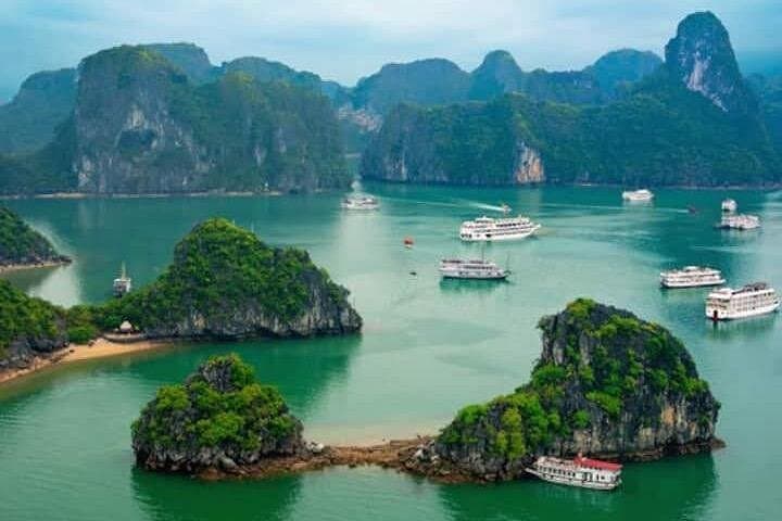 Ha Long Bay Full-Day Cruise & Kayak — Titov Island, Sung Sot Cave photo 2