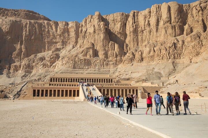 Aswan to Luxor Nile Cruise with Abu Simbel — 3 Nights, 2-Day Temple Blitz photo 6