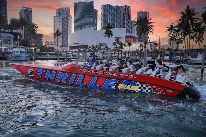 Miami Speedboat Sightseeing Tour from Bayside Marketplace photo 2