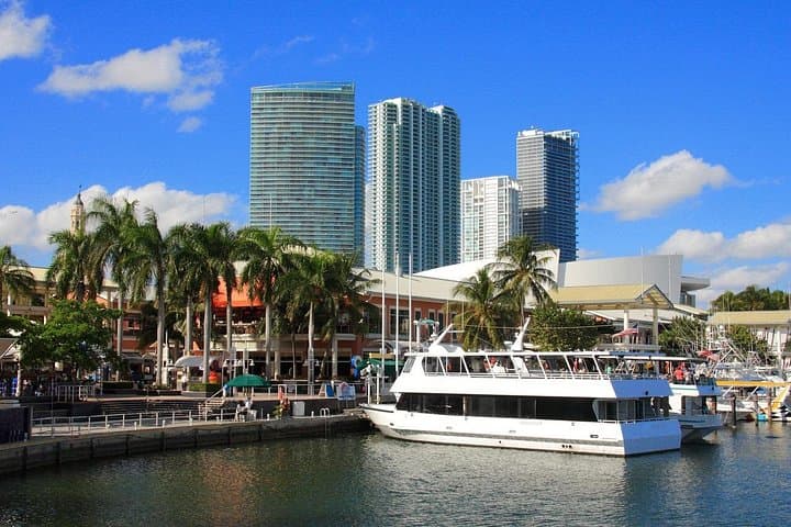 Miami Bus and Boat Combo: Half-Day City & Millionaire's Row Cruise photo 3
