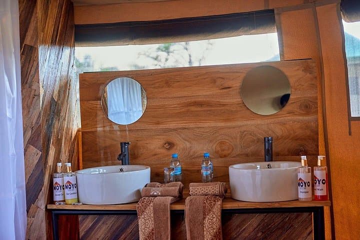9-Day Private Luxury Safari Through Tarangire, Serengeti & Ngorongoro photo 3