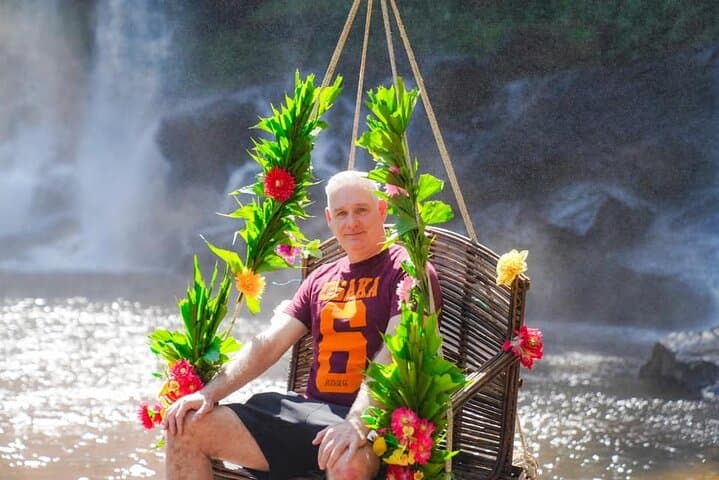 Phnom Kulen Day Trip: Kulen Waterfall & River of a Thousand Lingas