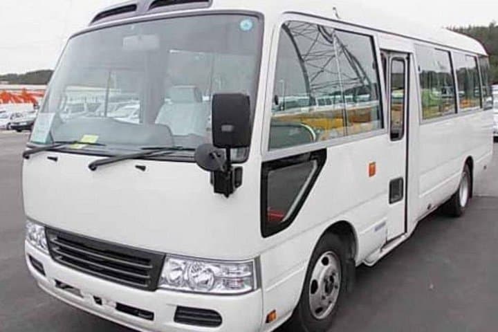 Private Coach Transfer from Dubai Airport to City Hotels — Seamless Arrival photo 2