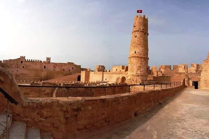 Tunisia Al Complete: Personalized 6-Day Cultural & Sahara Tour photo 2
