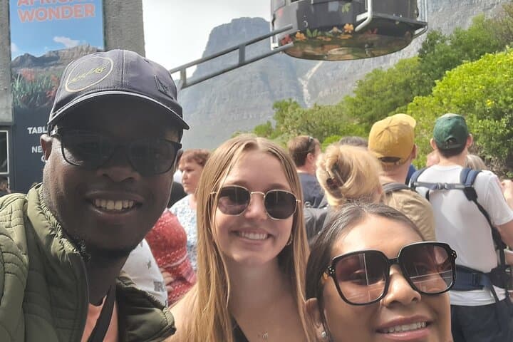 Half-Day Cape Town City Tour: Bo-Kaap, Table Mountain & Historic Castle photo 4