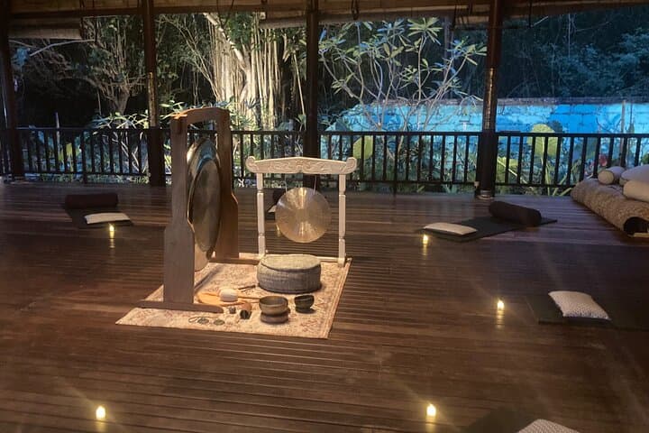 Oceanfront Gong Sound Healing on Nusa Lembongan: 60-Minute Sound Bath in Bali photo 5
