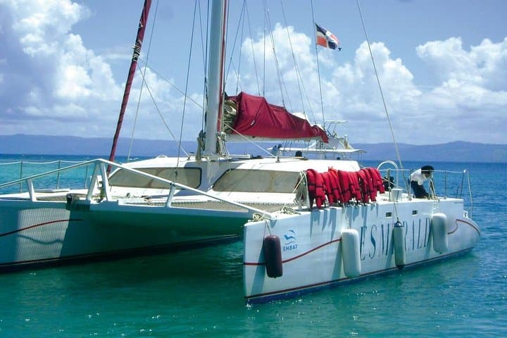 Catalina Sailing & Saona Island Day Trip from Punta Cana (Snorkeling + Lunch) photo 2