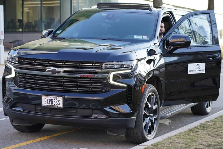 Private Express Limo & Car Service in New York — Fast Airport Transfers and City Rides photo 4