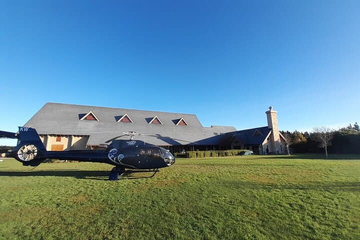 Helicopter Winery Lunch in North Canterbury: Waipara Valley Scenic Flight & Four-Course Tasting photo 1