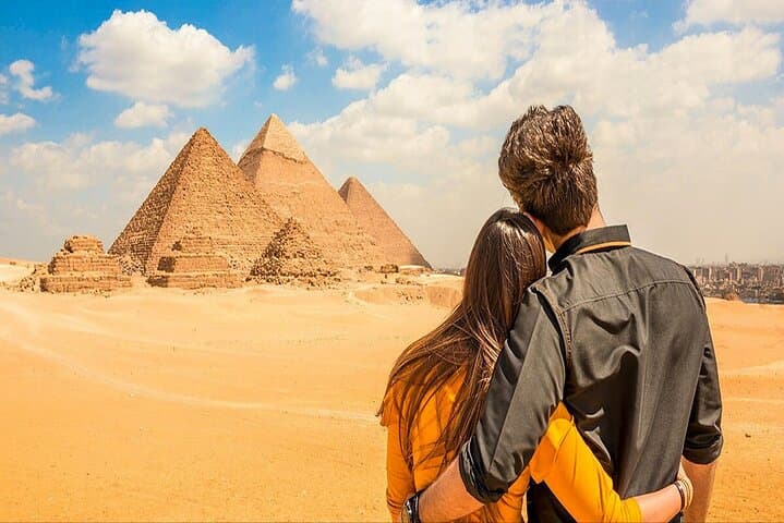 Private Giza Pyramids, Sphinx & Egyptian Museum Tour with Lunch — Full-Day Cairo Excursion photo 2