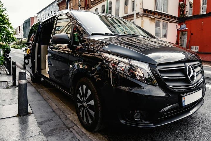Private Van Transfer from Paris to Disneyland Paris — Door-to-Door Comfort photo 3