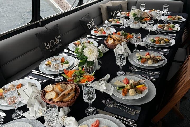 Sunset on the Bosphorus: Luxury Yacht Cruise in Istanbul photo 5