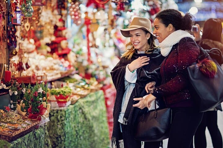 Valencia Christmas Private Walking Tour — Lights, Food & Gothic Sights