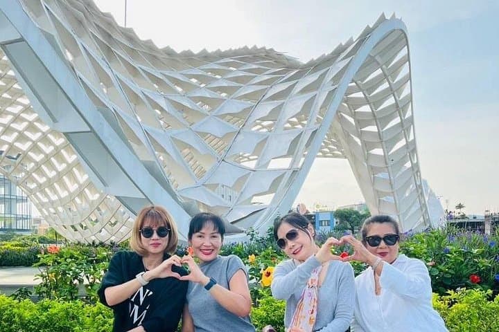 Full-Day Private Tour: Da Nang, Hoi An & Ba Na Hills with Chauffeur photo 1
