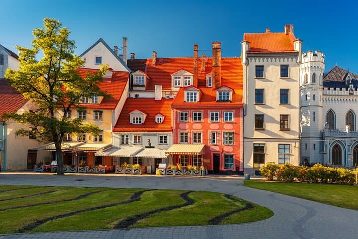Half-Day Private Riga City Tour — Old Town, Central Market & Art Nouveau photo 2