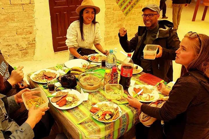 Uyuni Salt Flats to Eduardo Avaroa: 3-Day High-Altitude Desert Expedition photo 2