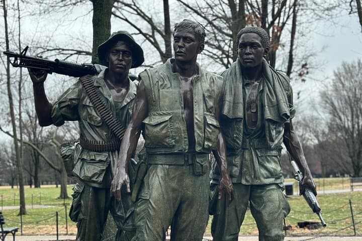 Private Half-Day Washington DC Tour: Monuments, Memorials & Insider Stories photo 5